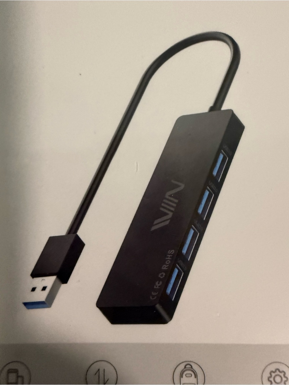4-in-1 USB 3.0 Hub in Black - Picture 3 of 4